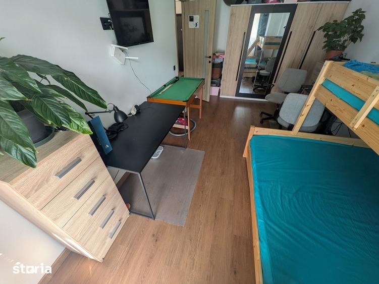 Apartament cu 3 camere în Florești