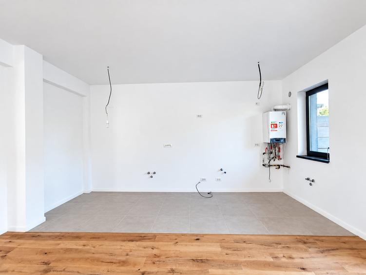 Duplex cu 4 camere cu Canalizare în Străulești