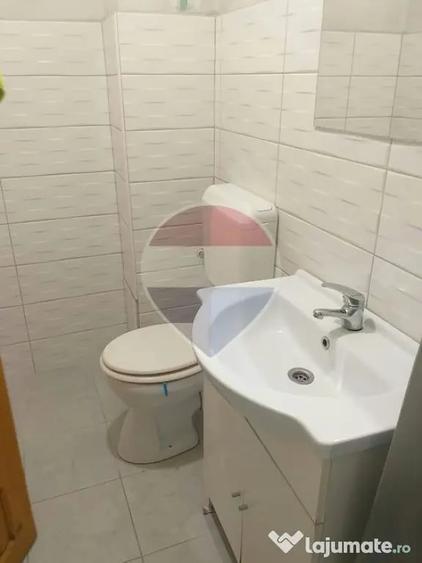 Apartament cu 2 camere decomandat în Sud