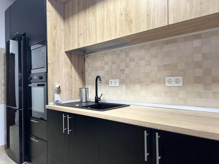 Apartament cu 2 camere decomandat, mobilat în Decebal