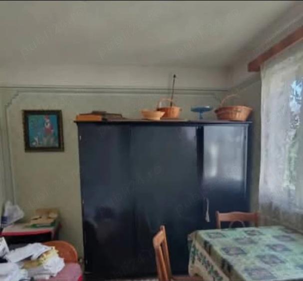 Casă cu 3 camere cu Teren 300 Mp în Central