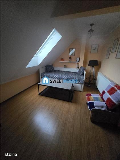 Casă cu 6 camere cu Teren 1780 Mp în Cincu