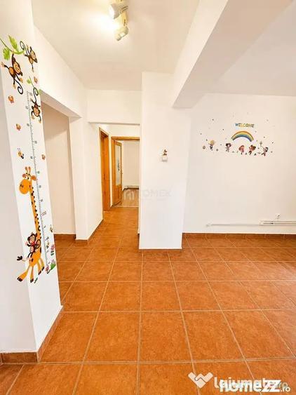 Spațiu comercial, de 85 mp, în Județean