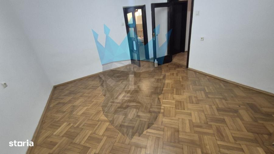 Spațiu comercial, de 32 mp, în Calea Victoriei