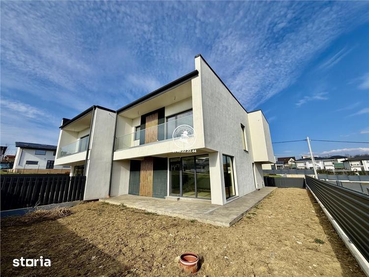 Casă cu 4 camere cu Teren 280 Mp în Miroslava