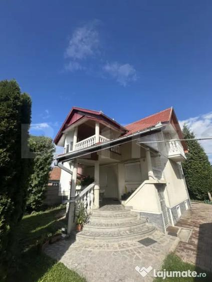 Casă cu 5 camere cu Teren 1100 Mp în Lucian Blaga