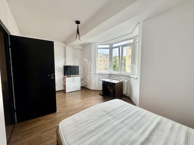 Apartament cu 3 camere decomandat, mobilat în Mărăști