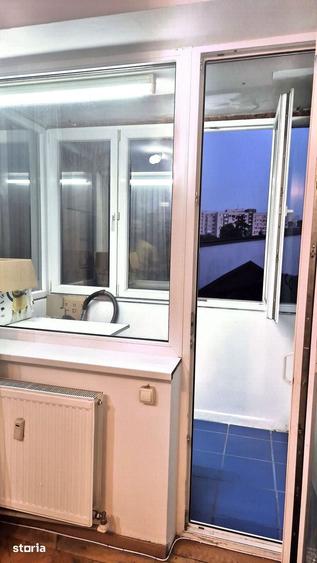Apartament cu 2 camere semidecomandat în Obor