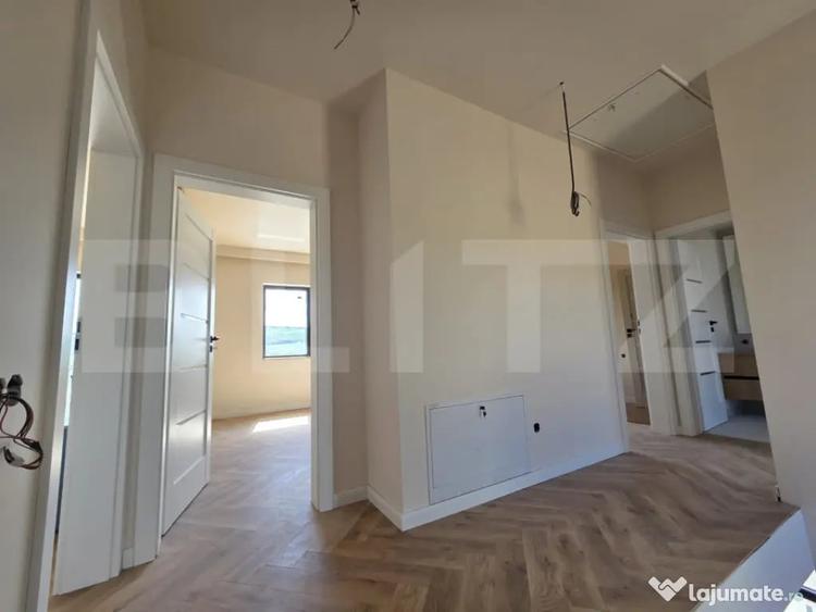 Casă cu 4 camere cu Teren 400 Mp în Chinteni