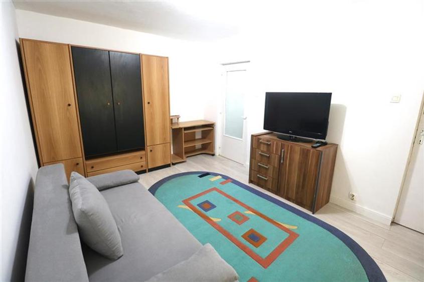 Apartament 1 camera , centrala proprie, zona Aradului - 2
