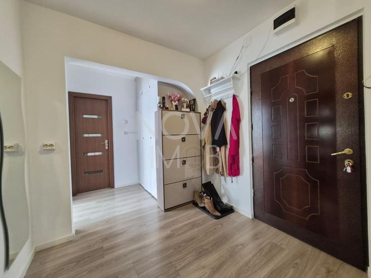 Apartament cu 2 camere decomandat în Mihai Viteazul