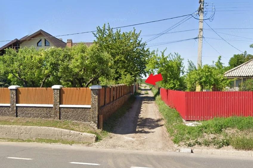 Teren de 5000 mp, în Budăi