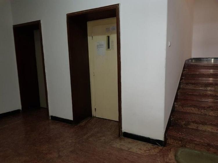 Apartament cu 3 camere decomandat, mobilat în Universitate