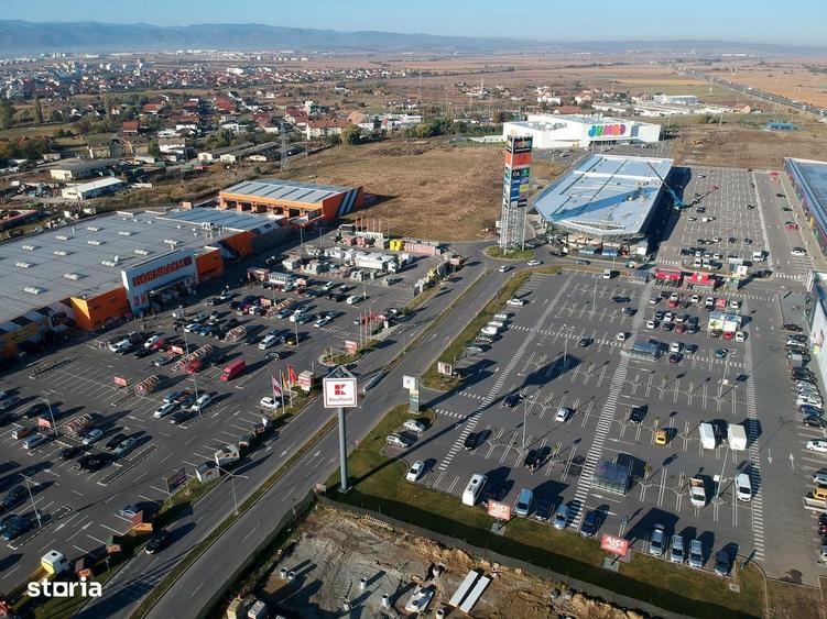 Spațiu comercial, în Cristian