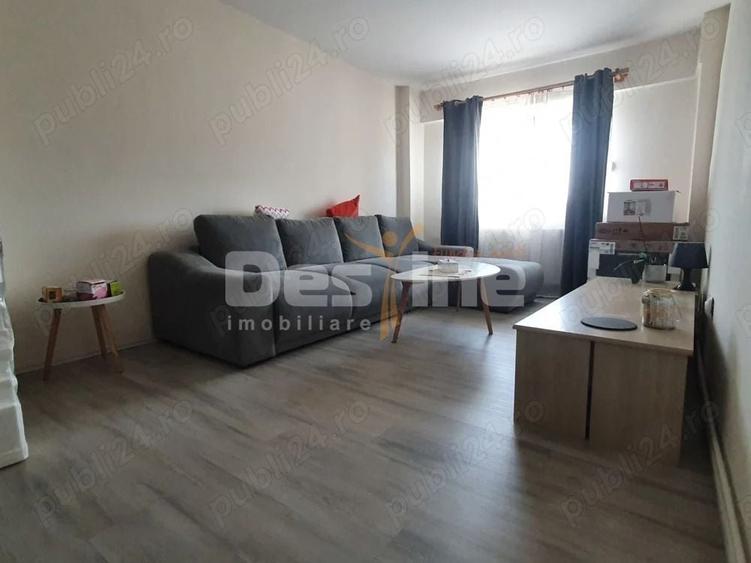 Apartament cu 2 camere decomandat, mobilat în 15 Noiembrie