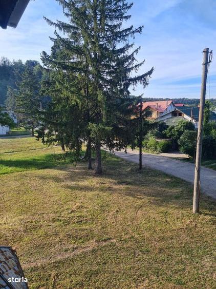 Casă cu 3 camere în Dedulești