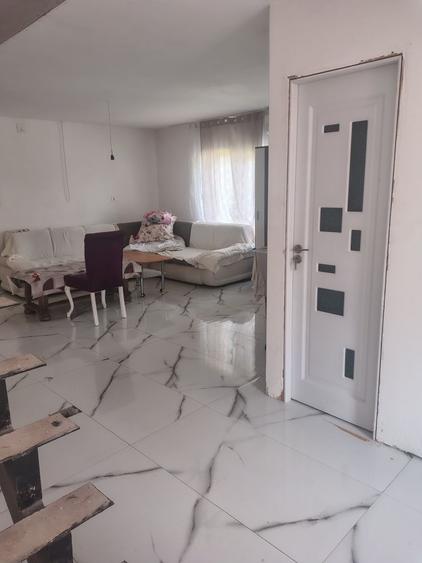 Casă cu 4 camere în Zădăreni