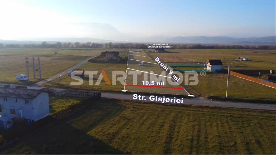 Teren Construcții intravilan de 1100 mp, în Glăjărie