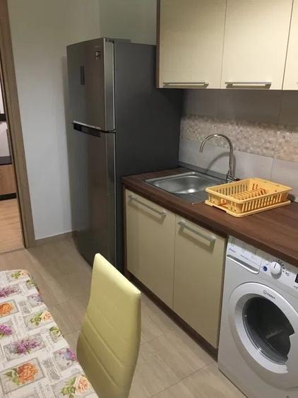Apartament cu 2 camere decomandat, mobilat în Berceni