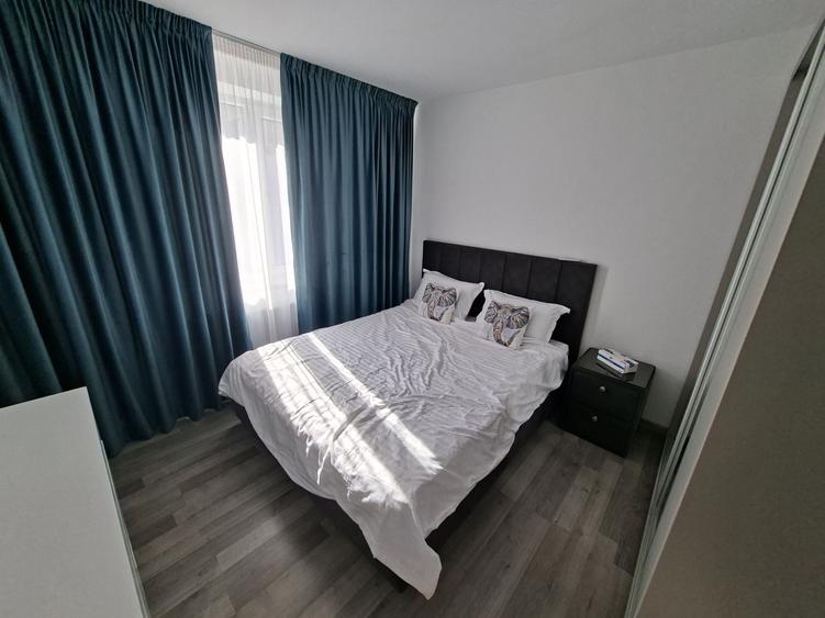 Apartament cu 2 camere decomandat în Runcu