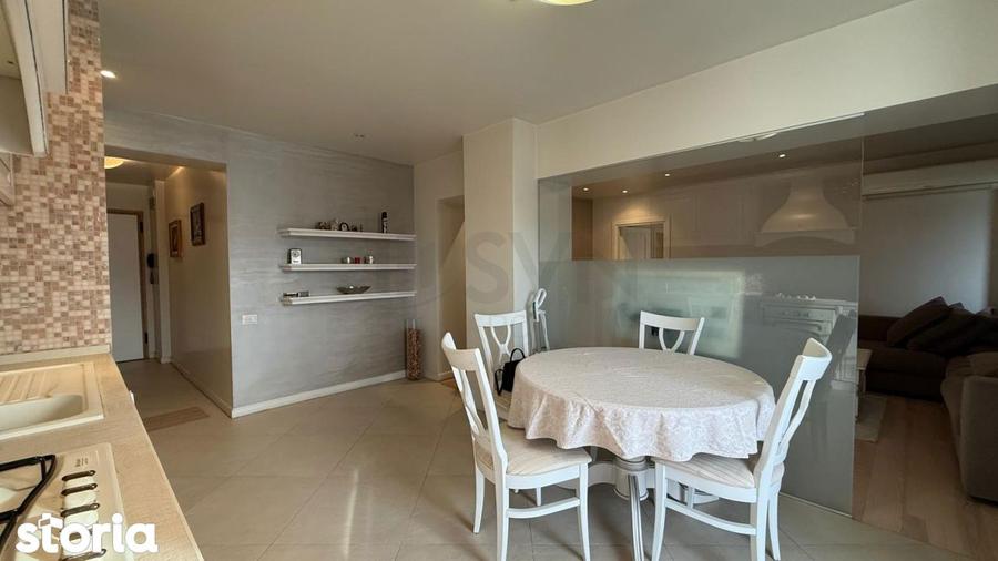 Apartament cu 2 camere semidecomandat, mobilat în P-ța Alba Iulia