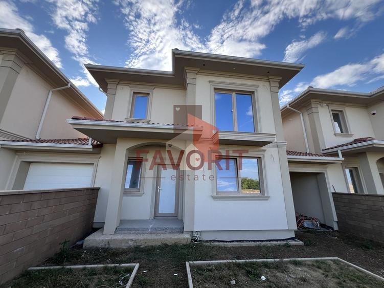 Casă individuală cu 5 camere cu Canalizare în Giroc
