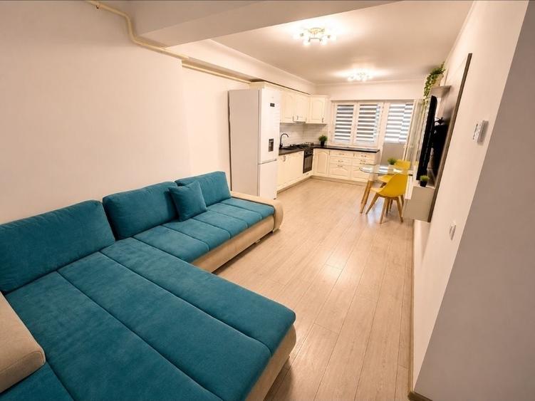Apartament cu 3 camere decomandat în Cârlig