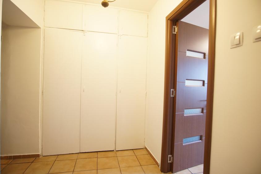 Apartament cu 2 camere semidecomandat în Timpuri Noi