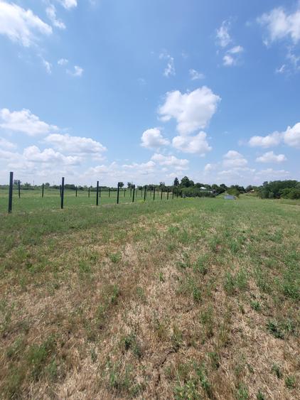 Teren Construcții intravilan de 2400 mp, în Călugăreni