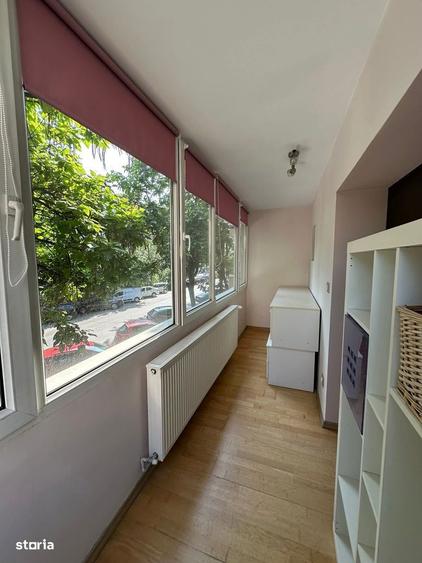 Apartament cu 3 camere în Girocului