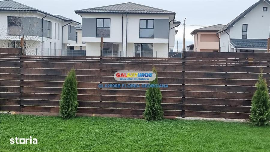 Casă cu 5 camere cu Teren 650 Mp în Odăi
