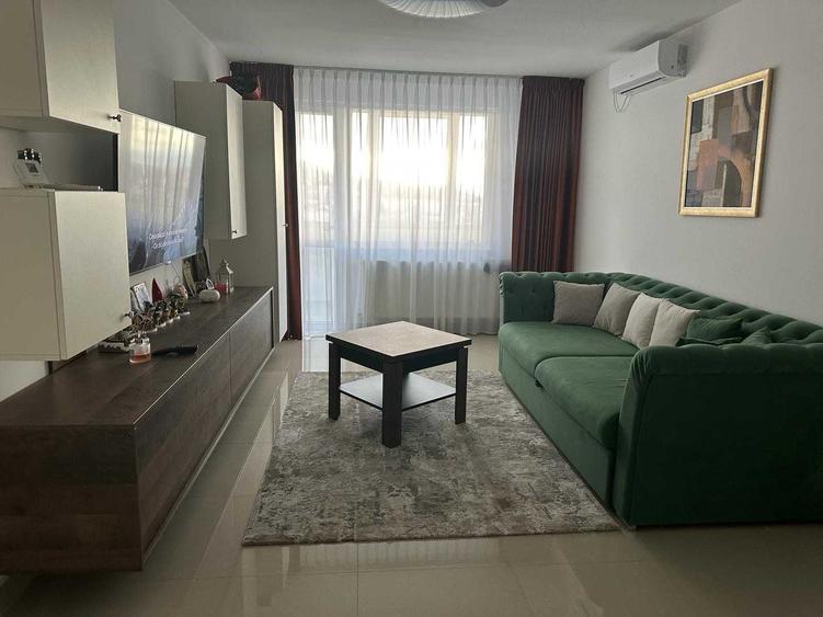 Apartament cu 2 camere semidecomandat în Vlahuță