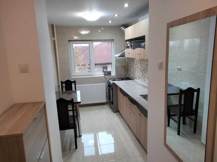 Închiriere Apartament cu 2 camere renovat complet, Smart TV ✨ - 1