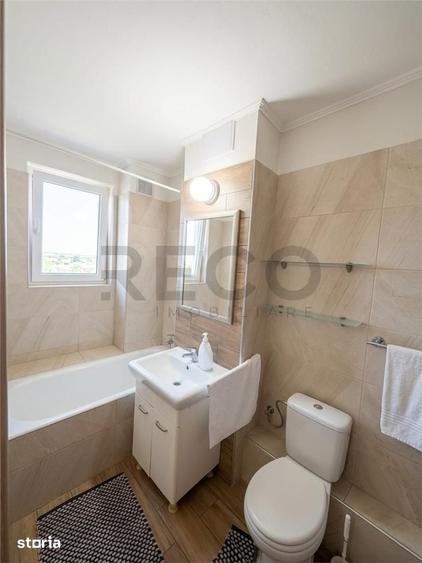 Apartament cu 3 camere în Sânmartin