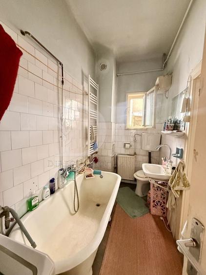Casă individuală cu 3 camere cu Canalizare în Gheorgheni