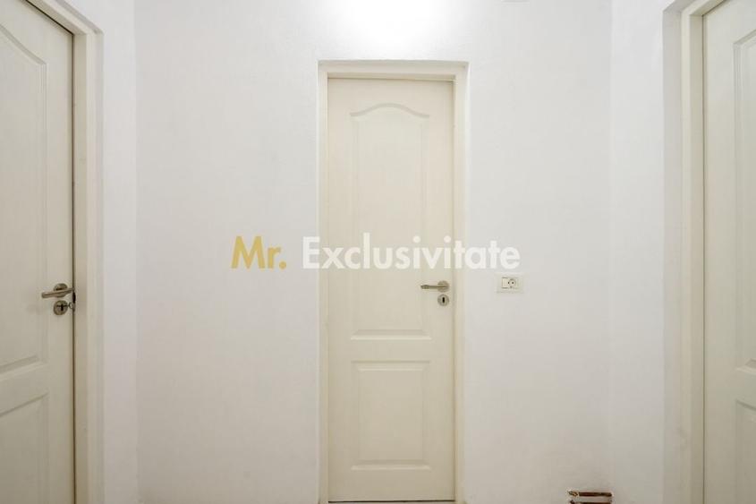 Apartament cu 3 camere semidecomandat, mobilat în Găvana