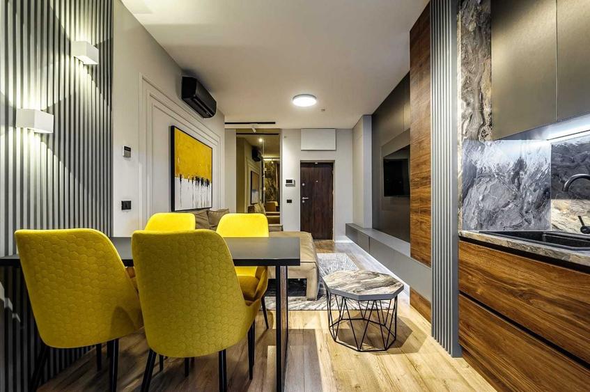 Apartament cu 2 camere decomandat în Central