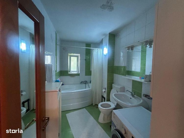 Apartament cu 4 camere în Central