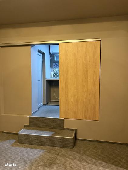 Apartament cu 3 camere în Piața Centrală
