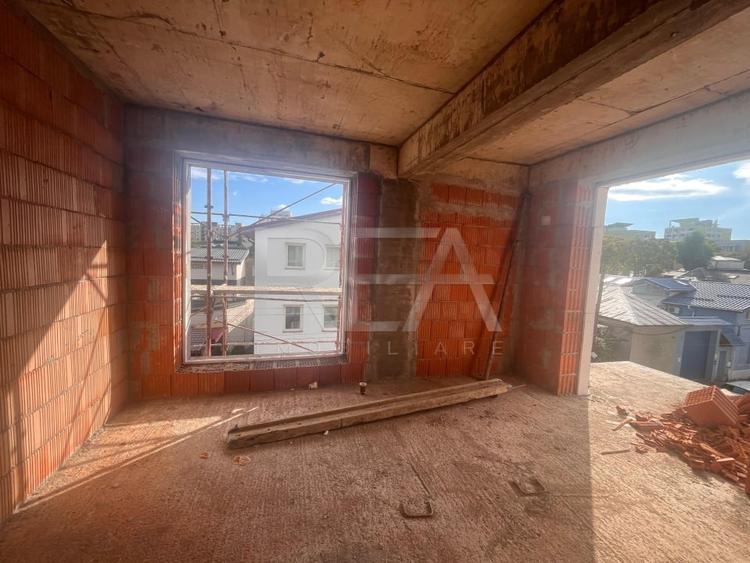 Apartament cu 3 camere decomandat în Unirii