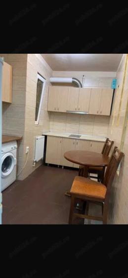 Garsonieră decomandată în Brâncoveanu