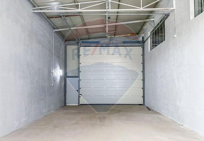 Spațiu industrial, de 850 mp, în Jilava
