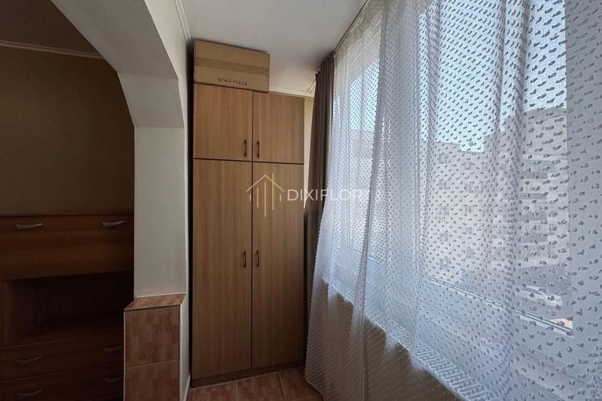 Apartament cu 2 camere semidecomandat în 7 Noiembrie