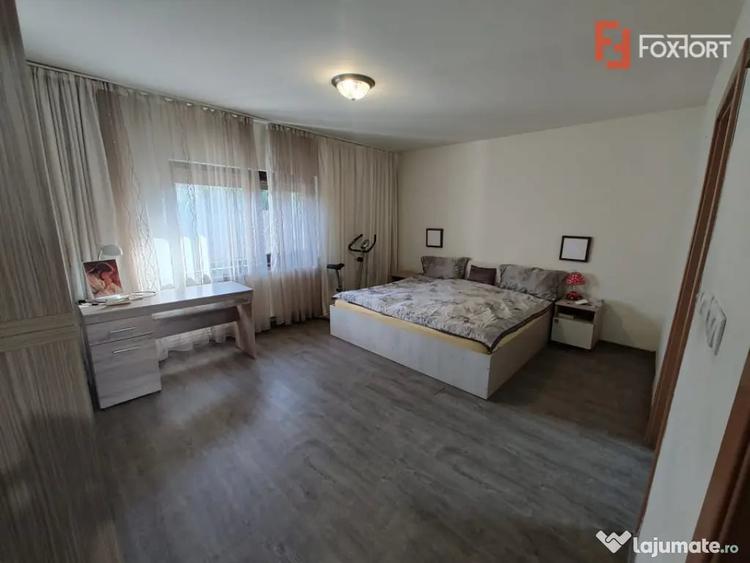Casă cu 3 camere cu Teren 1484 Mp în Săcălaz