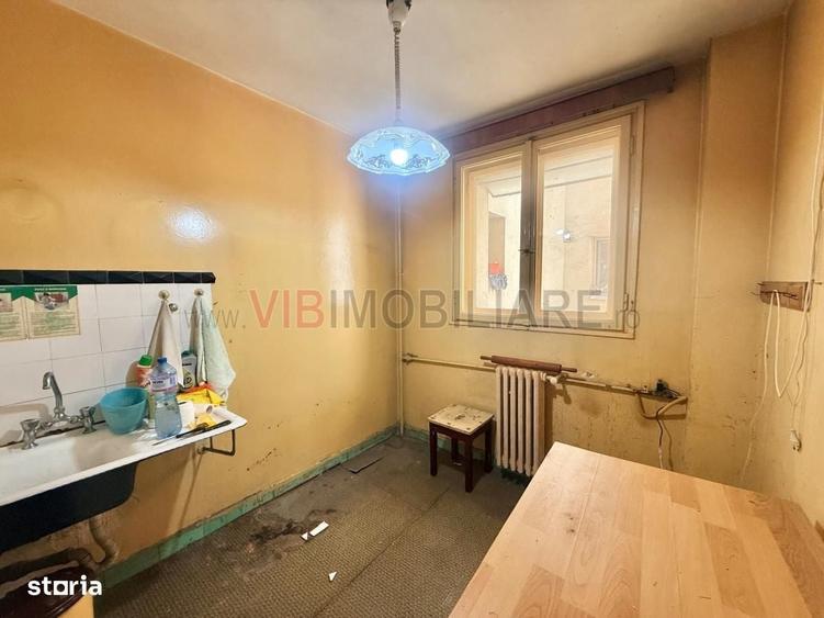 Apartament cu 2 camere semidecomandat în Mihai Bravu