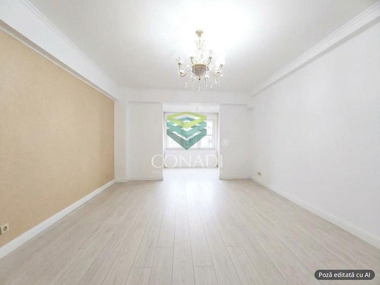 Apartament cu 3 camere decomandat, mobilat în Băneasa