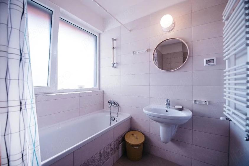 Apartament cu 2 camere decomandat în Aradului