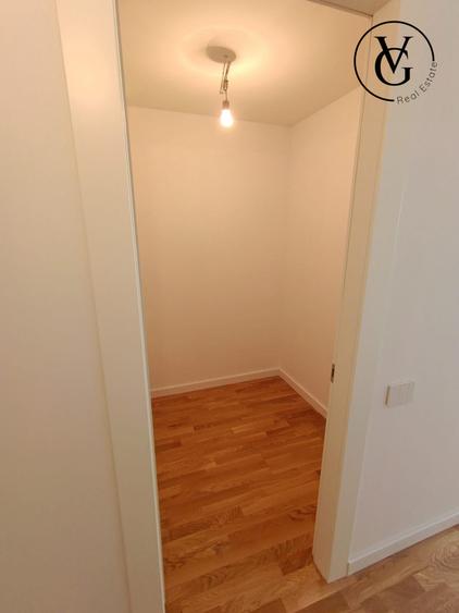 Apartament cu 3 camere decomandat în Voluntari