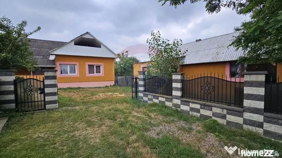 Casă cu 5 camere cu Teren 526 Mp în Chilișeni