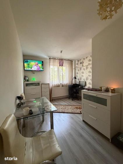Apartament 2 camere | Decomandat | Etaj 1/4 | Metrou Gorjului - 1
